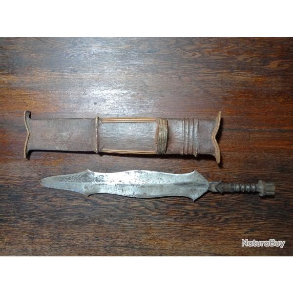 Glaive ou pe afrique - Rpublique Dmocratique du Congo - vers 1900 - BE