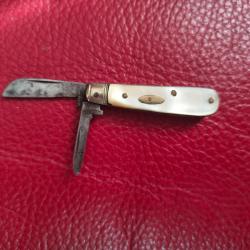 Couteau canif ancien nacre