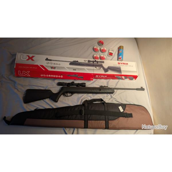 Carabine Umarex UX Syrix + lunette + 2500 plombs + fourreau - tat neuf