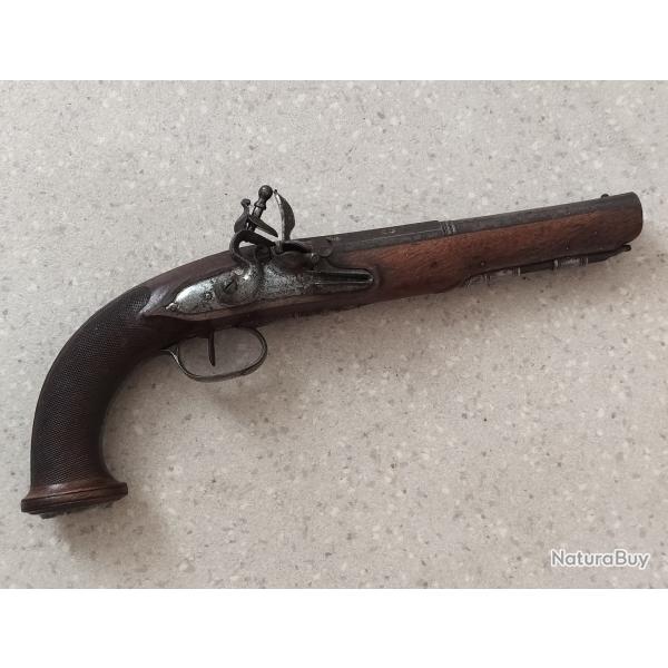 Pistolet  silex par Bouillet Pierre (arquebusiers ) vers 1780