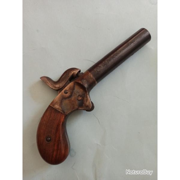 Petit pistolet  percussion - poudre noire de type Derringer cal .41 par PALMETTO Italie