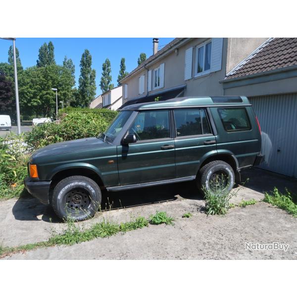 Lot deux voitures Land rover disco 1 et disco 2 + lot important pices dtaches/accessoires REF @