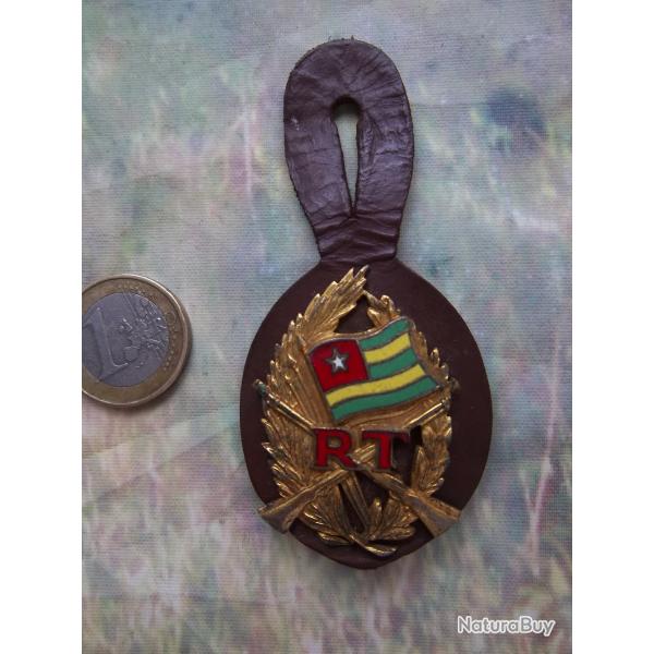 insigne militaire forces armes du Togo -Afrique de l'Ouest Drago