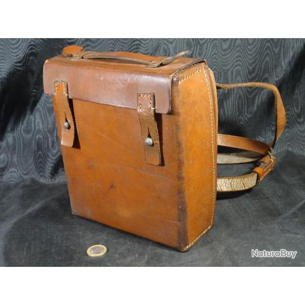 cartouchire sacoche infirmier allemand ww2 1941 brassard croix rouge
