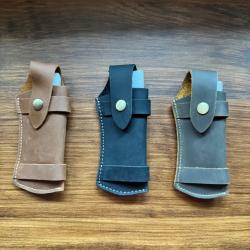 ETUI EN CUIR  MARRON FONCE POUR COUTEAU PLIANT