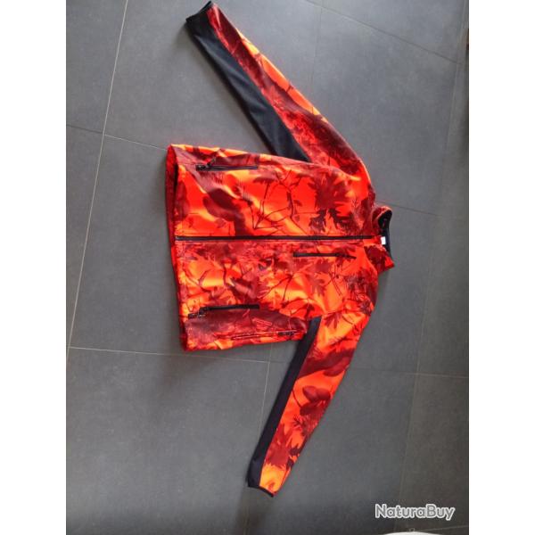 Veste softshell sibir 500 camo blaze taille XL.