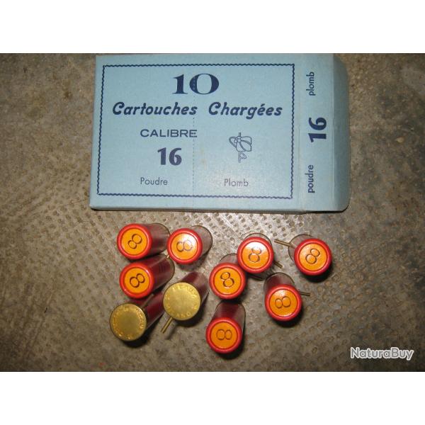 UNE BOITE DE CARTOUCHES A BROCHE