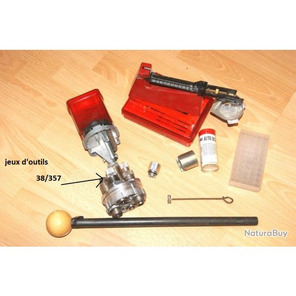 LOT de materiel de rechargement LEE  49.00 Euros !!!!!!!!!! - VENDU PAR JEPERCUTE (GE229)