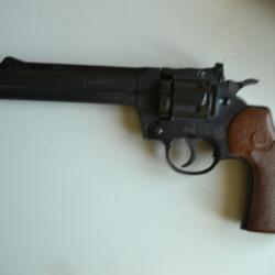 Revolver CROSMAN 357 6 à barillet 6 coups en diabolos 4.5mm  CO2 12g canon basculant