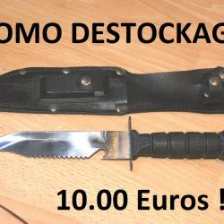 poignard + boussole + pierre + etui + poignard à 10.00 Euros !!!!! - VENDU PAR JEPERCUTE (GE231)
