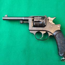 Revolver MAS 1892 (S1897) excellent état 8mm92 + étui