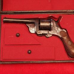 Revolver à broche français de François Eyraud en calibre 7mm (A688)