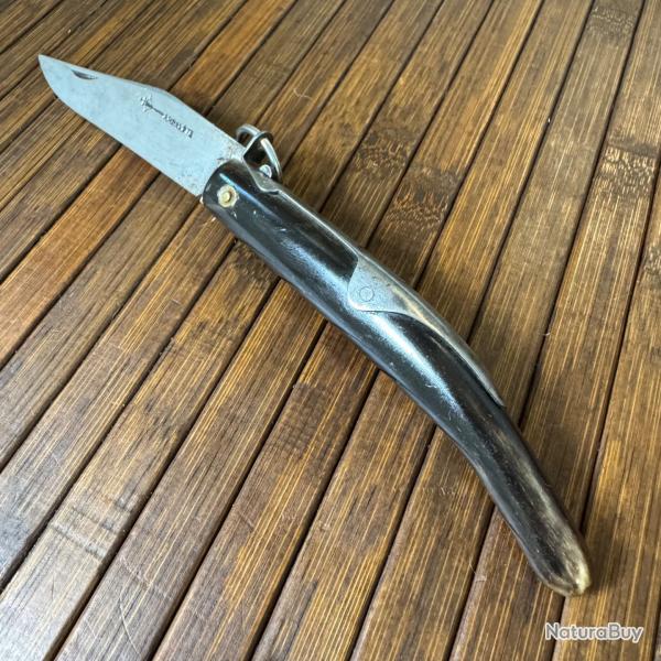 SUPERBE COUTEAU A PLAME  L'ARBALTE PLEINE CORNE ANNE 50 EXCELLENT TAT