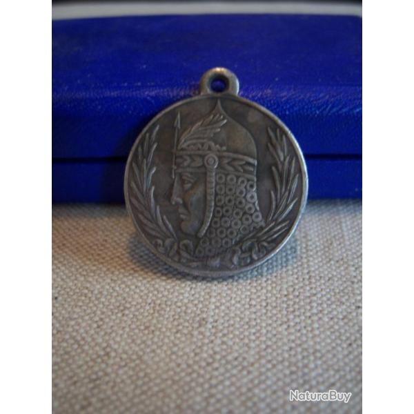mdaille russe, argent ou mtal argent  sans ruban