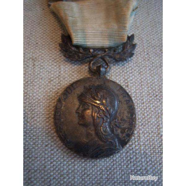 mdaille coloniale Maroc avec barrette