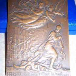 Médaille Reims  Bombardement et incendie de la Cathédrale  1917 1gm