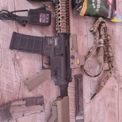 Vend MK18 avec sangle cobra, visee holographique, pointeur lazer, batterie, chargeur de batterie, ba