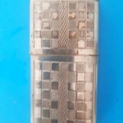 Briquet essence, France, acier et métal, gravé argenté,