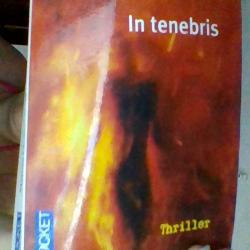 In tenebris par Maxime Chattam - Pocket -