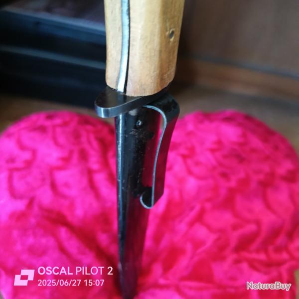 Couteau de chasse vintage