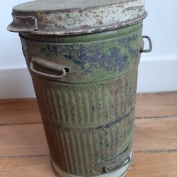 Boite masque à gaz 1914-1918 à déterminer, française ou allemande, vide.