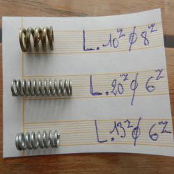 lot de petits ressorts  pour armes