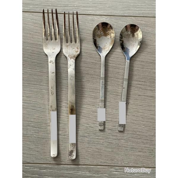 un lot de deux fourchettes et deux petites cuillres allemande ww2