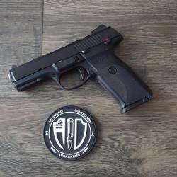 pistolet RUGER SR9