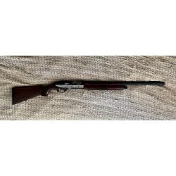 Semi-Auto BENELLI DUCA DI MONTEFELTRO CAL.12 mallette + CHOKES INTERCHANGEABLES