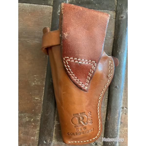 Holster en cuir fauve de la marque R pour revolver S&W 38/357