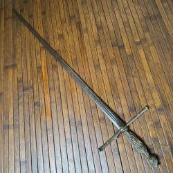 PETITE ÉPÉE TYPE VIOLLET LE DUC