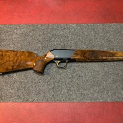 Carcasse BLASER R8 INTUITION GRADE 7 options détente ATZL dorée ( arme de salon )
