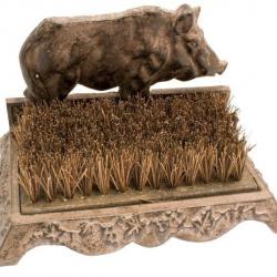 Brosse gratte pied LOVERGREEN sanglier en fonte