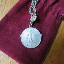 couteau onglier porte clef