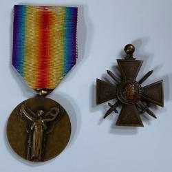 Lot de médailles : Croix de Guerre et médaille interalliée
