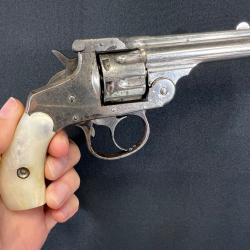 HARRINGTON RICHARDSON AUTO EJECTING FIRST MODEL 3RD calibre 22LR