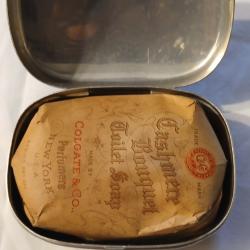 Boîte alu avec savon G.B