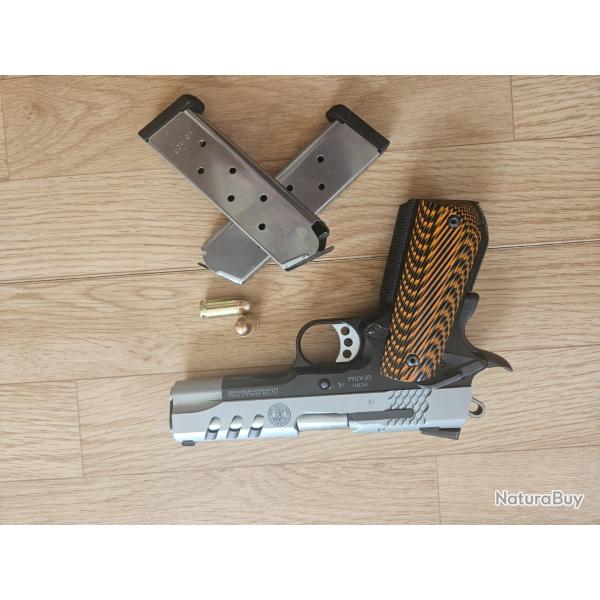 Smith&wesson 1911 performance centerLes munitions sur la photo  ne sont pas vendre