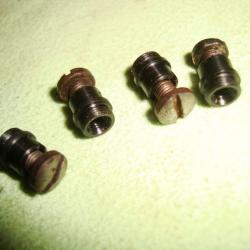 LOT DE 4 FOURRURES +VIS POUR PLAQUETTE DE COLT