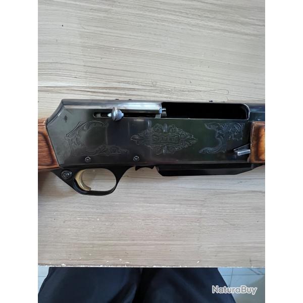 Carabine 300 browning bar 2 en bon tat Crosse de gaucher et jection  droite fonctionne trs bien