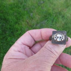 ancienne bague téte de mort all militaria art de tranchée