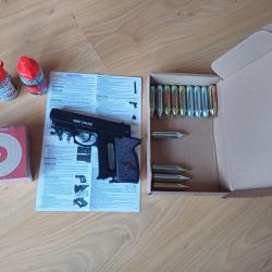 Crosman Night Stalker avec laser intégré
