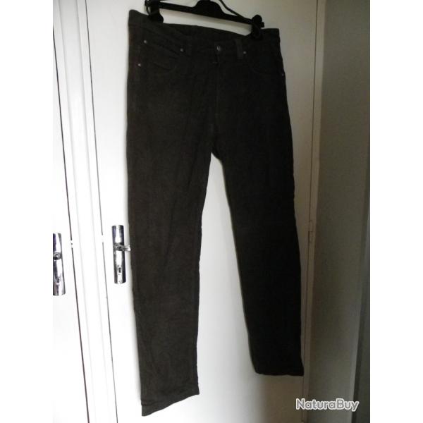 pantalon beretta velours doux DUCA VISCONTI DE MODRONE 100% coton T 50 couleur Kaki