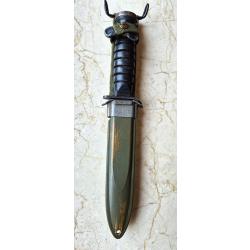 Couteau américain USM3 Camillus et fourreau US M8 d'origine