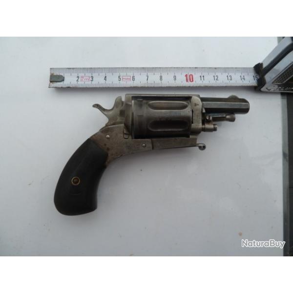 revolver bulldog
