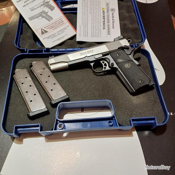 PISTOLET SMITH ET WESSON MODELE SW 1911 PC CAL 45 AUTO CAT B