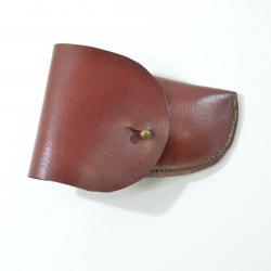 Reproduction étui en cuir petit pistolet revolver Velodog bulldog 6mm, alarme, broche.