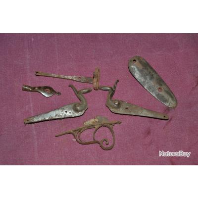 Lot De 5 Plaques De Couches Et Amortisseur Pour Chasse – Pièces Détachées Anciennes – France