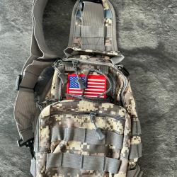 Sac camo bandoulière neuf.