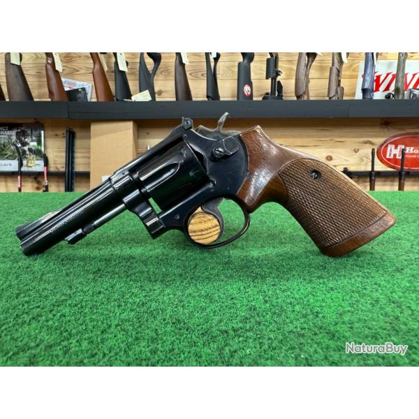 BEAU SMITH & WESSON MODEL18-3 22LR